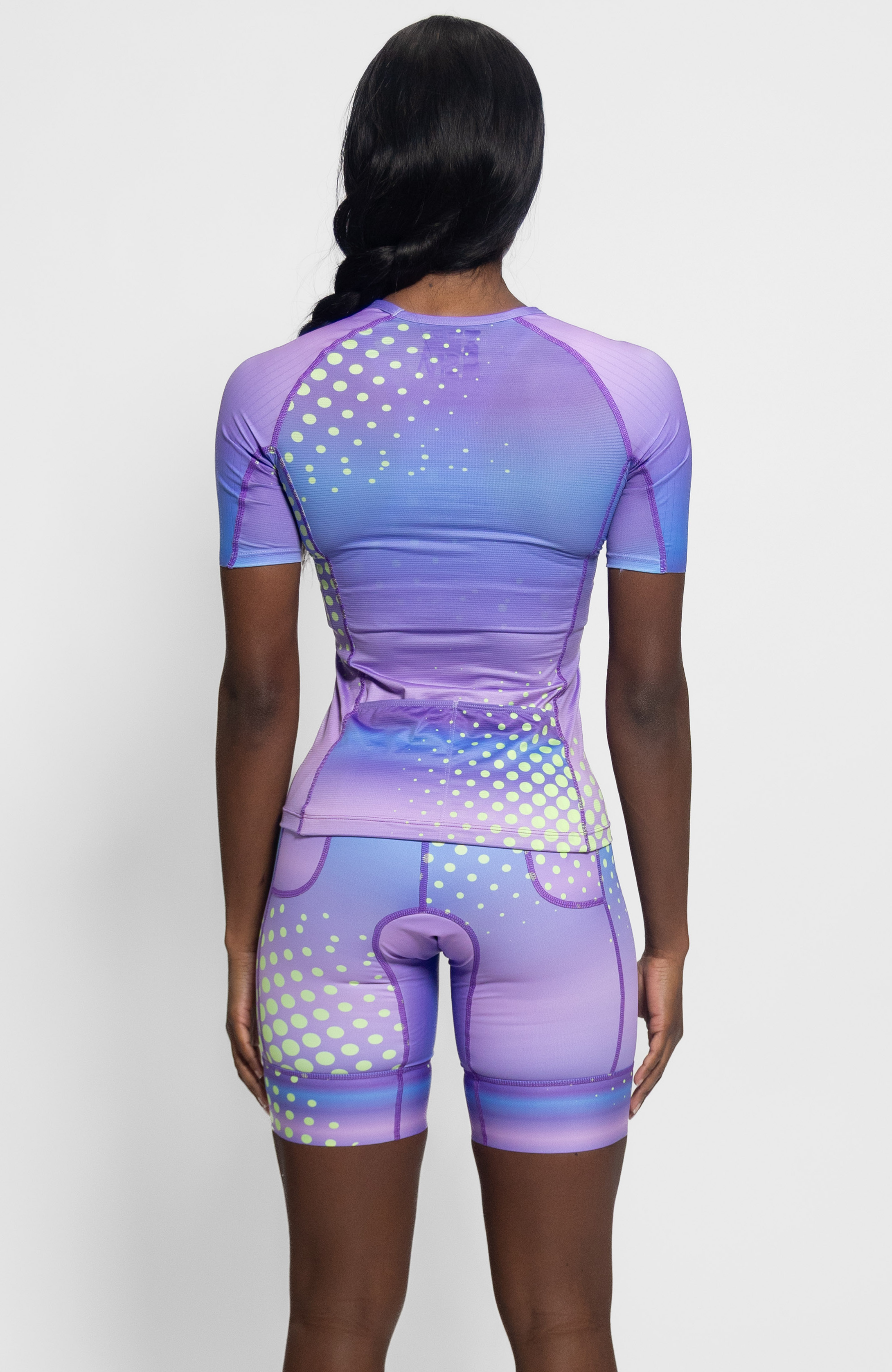 Coeur Sports Aero Tri Top Women's Sleeved Triathlon Aero Top in Plush