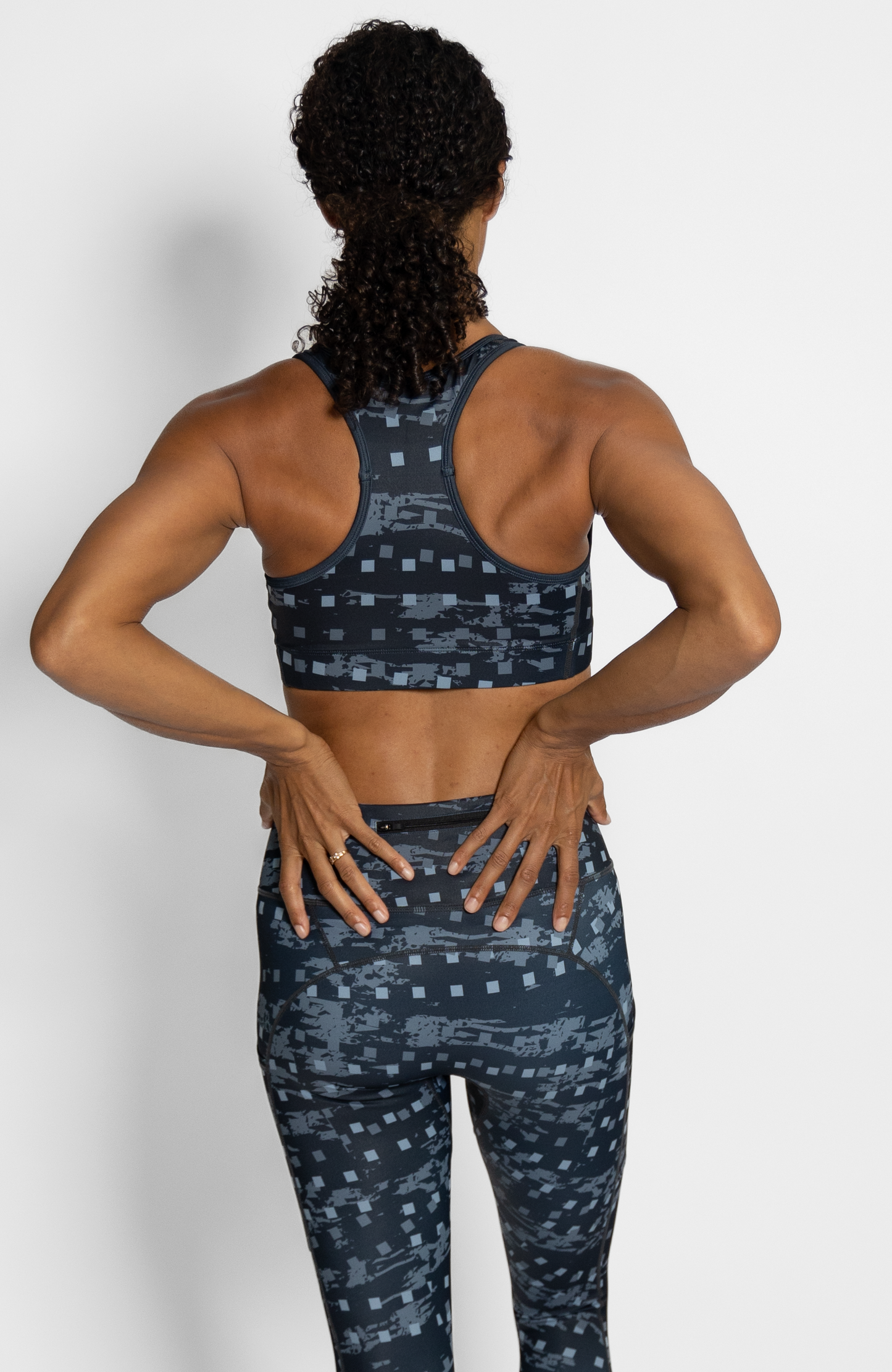 Coeur Sports Sports Bra Onyx Pocket Sports Bra