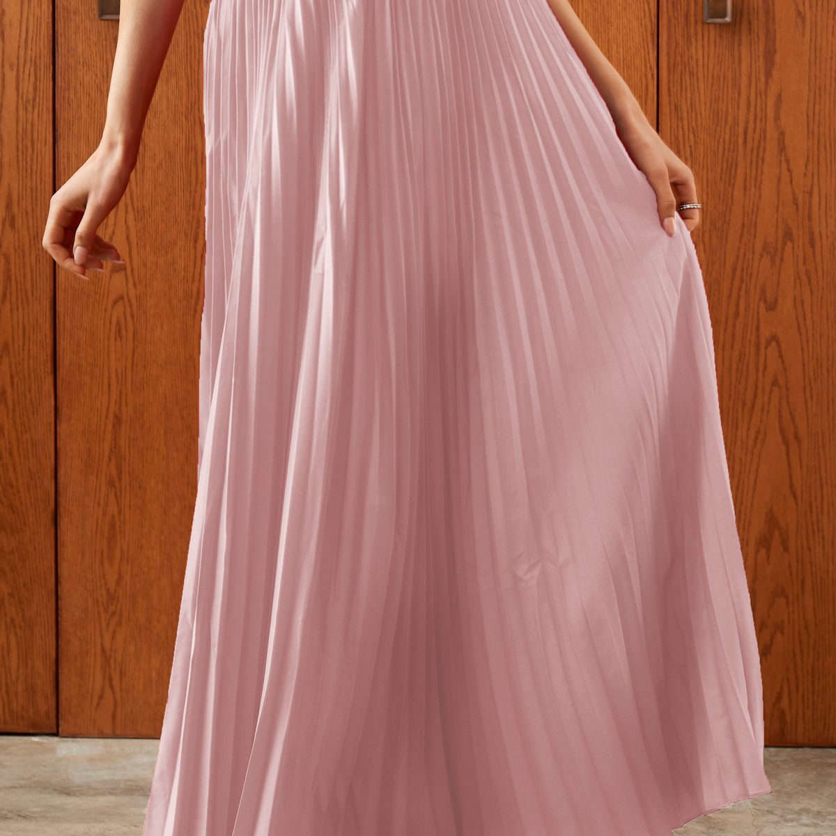 【THE MOZZ】Hug Pleated Skirt Pleated Maxi Skirt in Blush – Coeur Sports