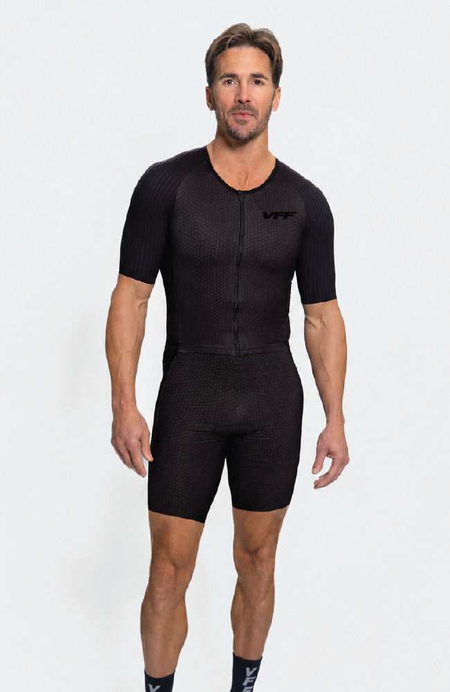 Coeur Sports MENS TRI SUIT SEPARATING ZIPPER Novastrike Tri Suit in Black