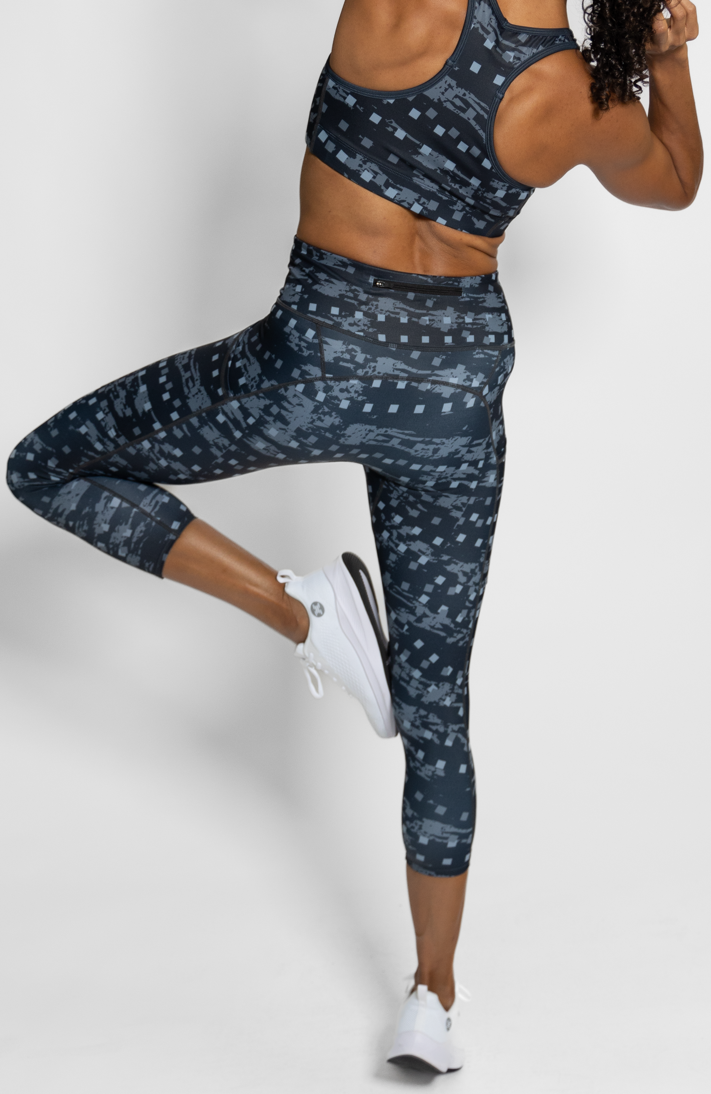 Onyx Women's Running Tights – Coeur Sports