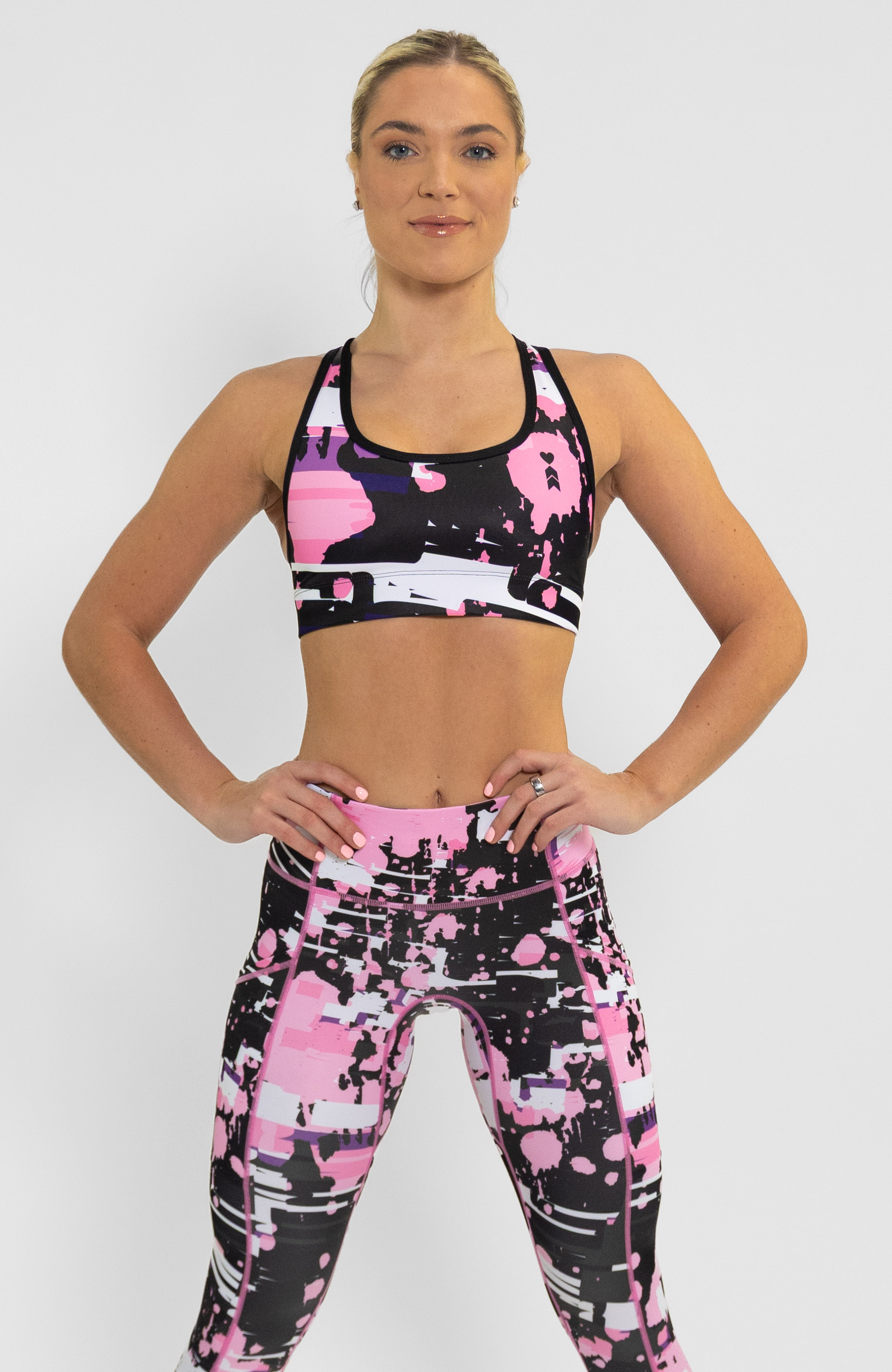 Coeur Sports Sports Bra Pocket Sports Bra in Hard Candy