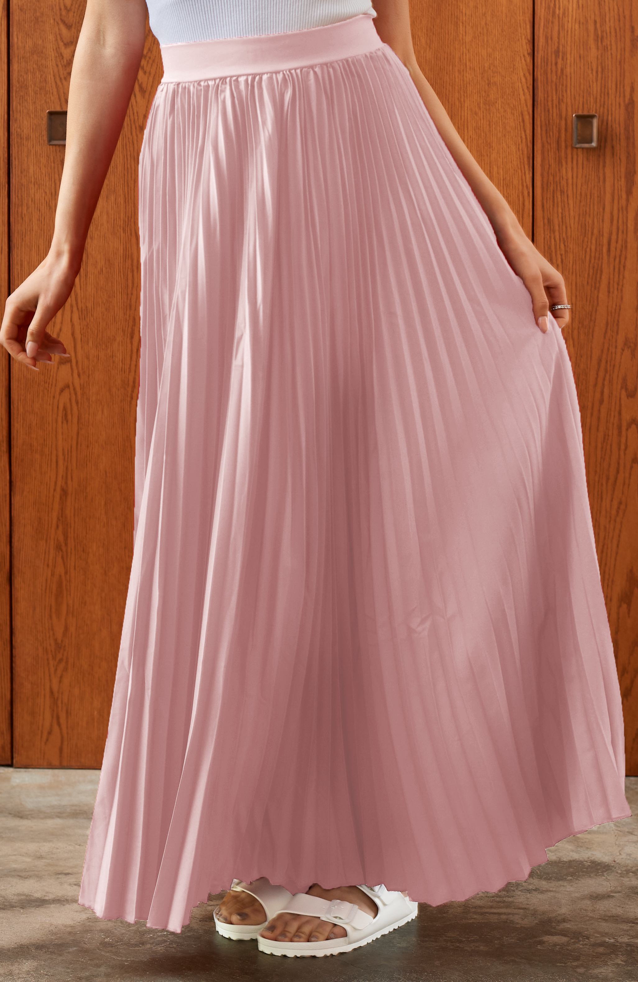 Nuzzle Clothing Pleated Maxi Skirt in Blush