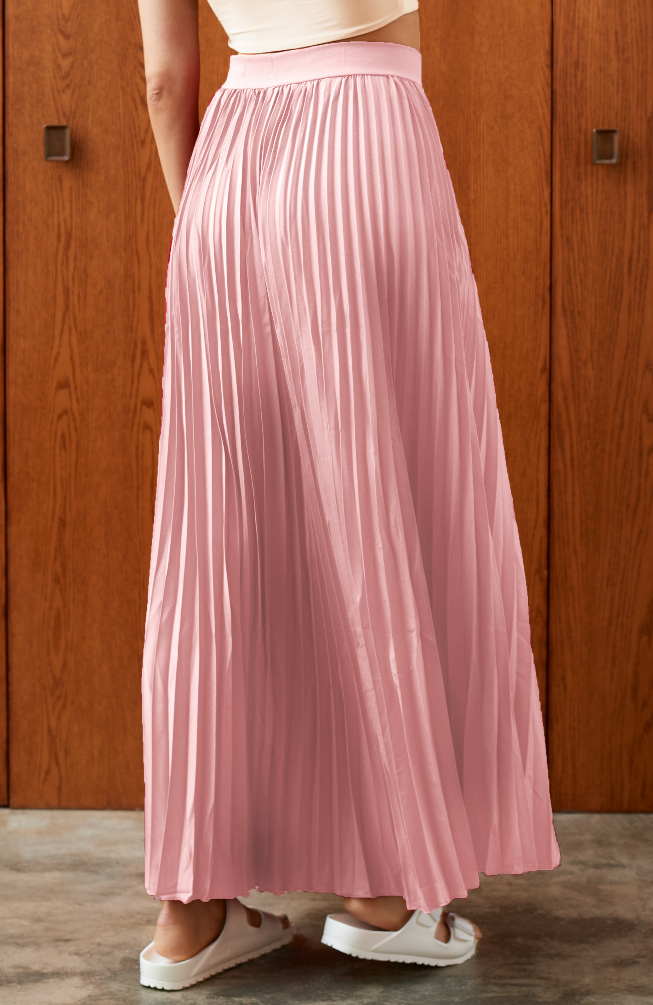 Nuzzle Clothing Pleated Maxi Skirt in Blush