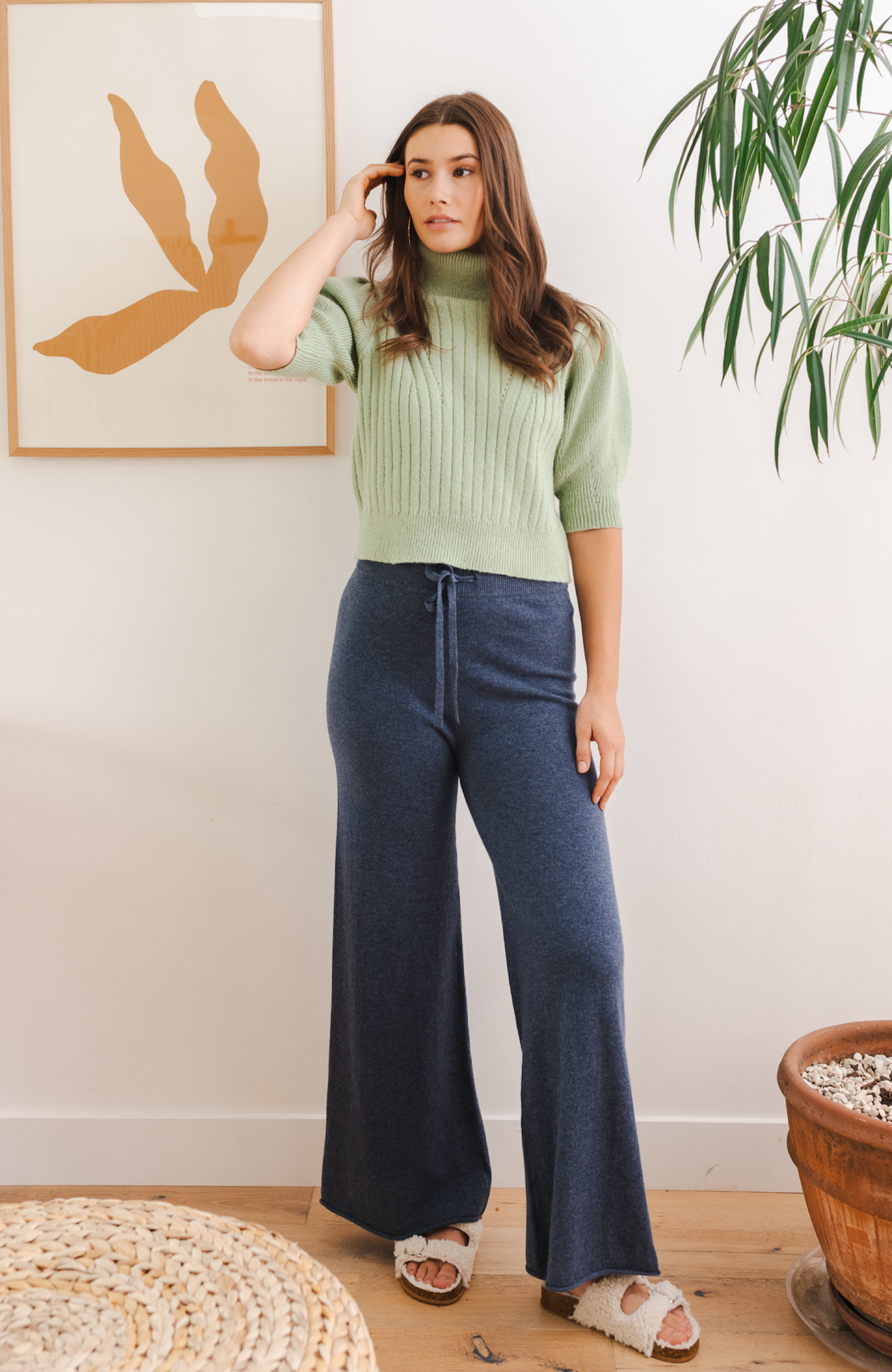 Nuzzle Clothing Puff Sleeve Turtleneck